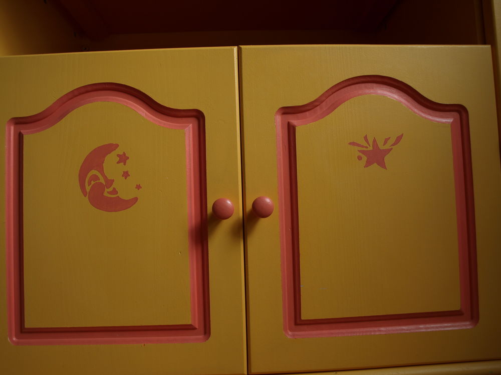 Commode avec table &agrave; langer en pin massif Pu�riculture