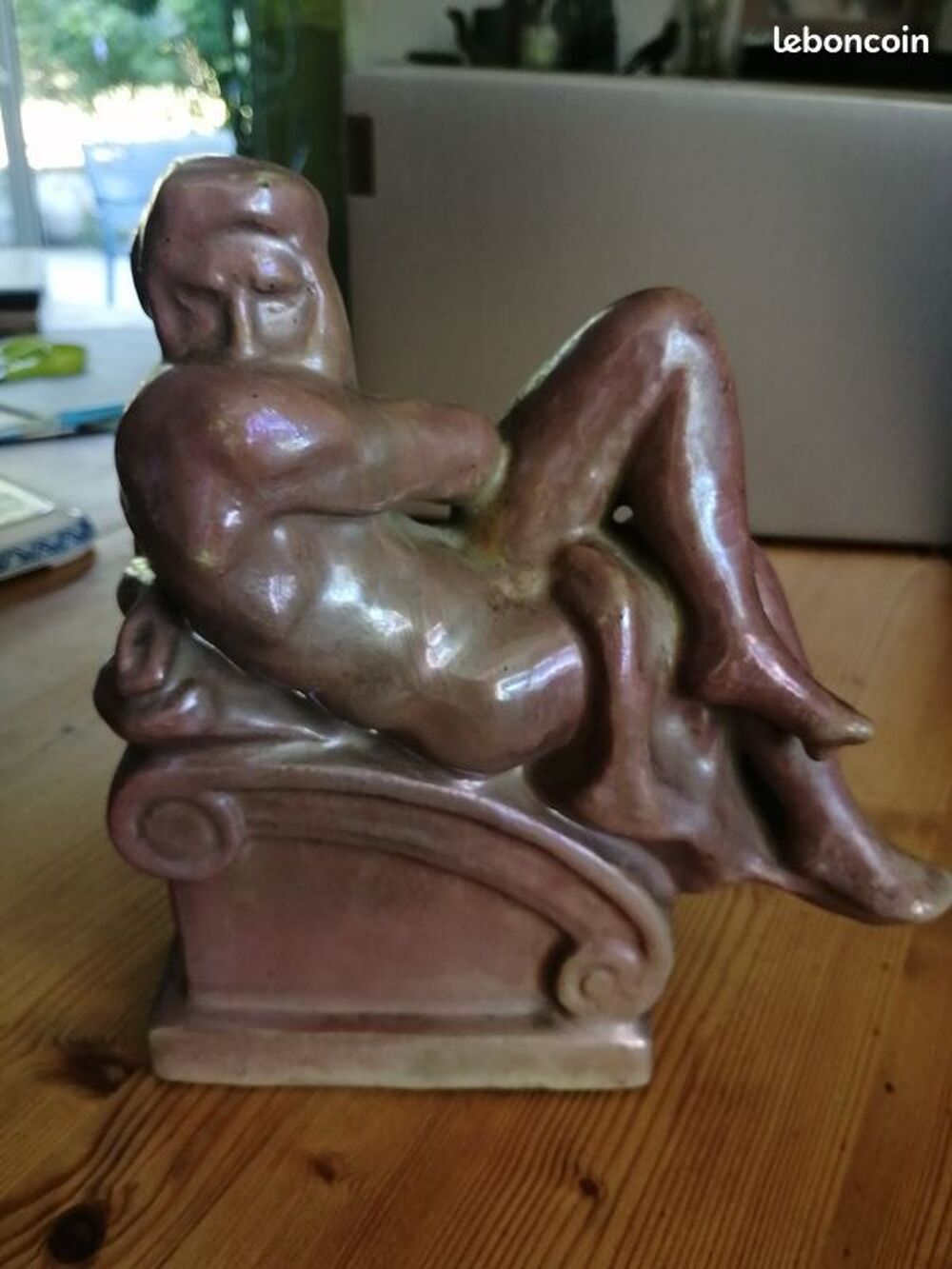 statue scupture statue violette faience porcelaine homme Décoration