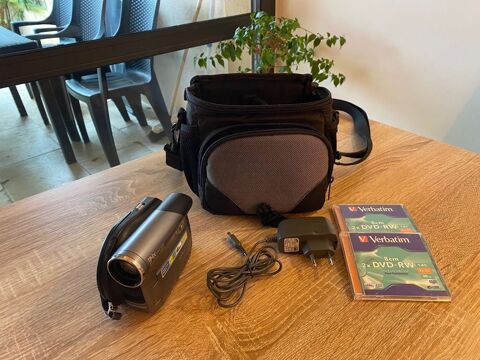 Camescope 100 Cabri�res-d'Avignon (84)