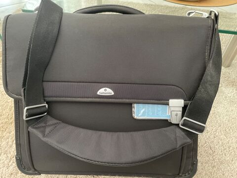 Sacoche ordinateur  sears point 2 black SAMSONITE 25 Saint-Jean-sur-Veyle (01)