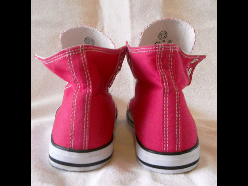 BASKETS MONTANTES PEPPERTS POINTURE 34 NEUVES Chaussures enfants