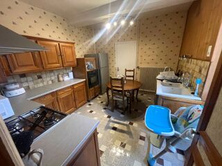  Maison � vendre 4 pi�ces 130 m� Flogny-la-chapelle