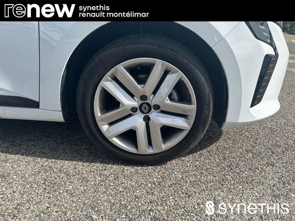 Clio V Clio Blue dCi 100 ch GSR2 Evolution 2024 occasion 26200 Mont&eacute;limar
