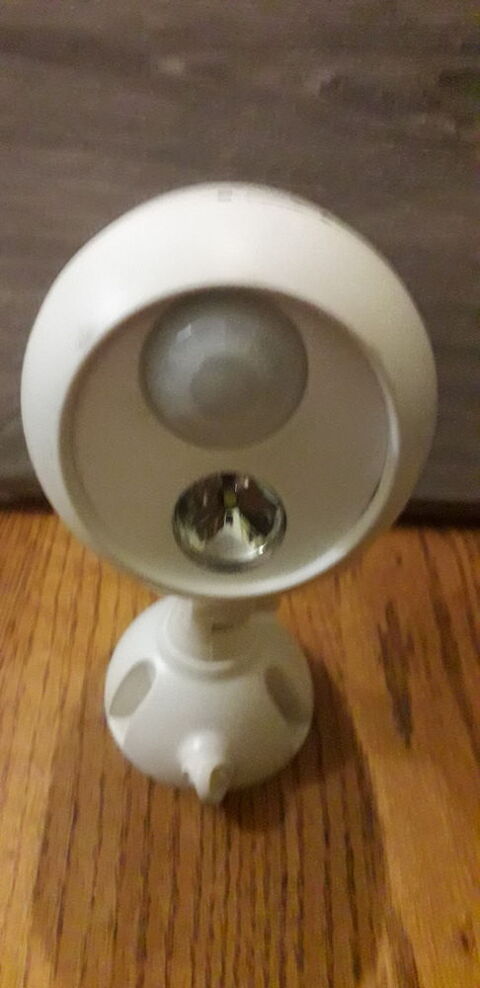 d�tecteur infrarouge pour cambrioleur. 4 Fr�vent (62)