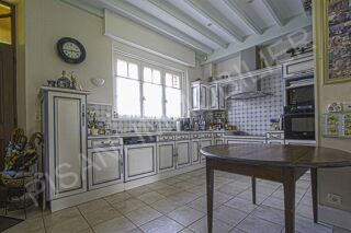  Maison � vendre 9 pi�ces 280 m�