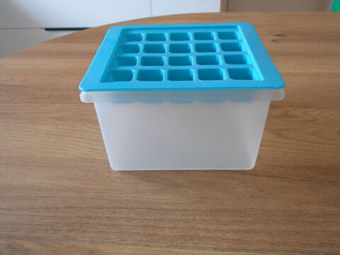 Boite avec bac 20 gla�ons, en parfait �tat 4 Retiers (35)