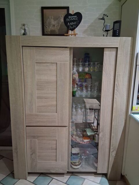 meuble de salle a manger et une table assortie 150 Moutiers-sur-le-Lay (85)