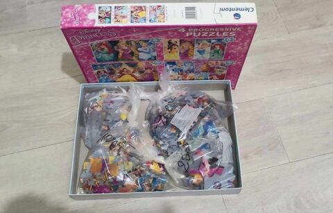 Puzzle progressif 4 en 1   Disney Princess   de Clementoni 8 La Fert-Alais (91)