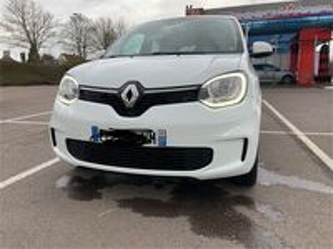 Annonce voiture Renault Twingo III 8400 