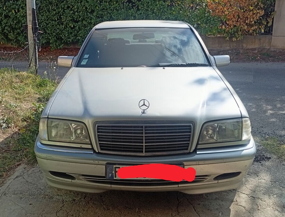 Classe C C250 TD Classic 1997 occasion 83470 Saint-Maximin-la-Sainte-Baume