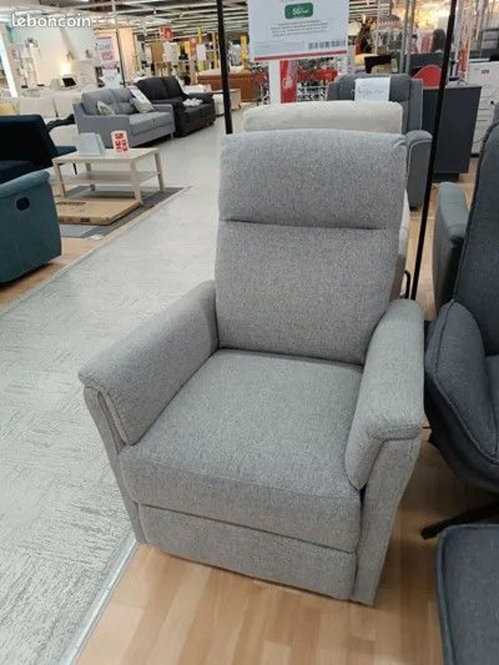 Fauteuil relax de salon &eacute;lectrique neuf non d&eacute;ball&eacute; Meubles