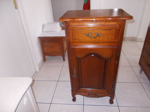 Table de nuit Seyssins (38)