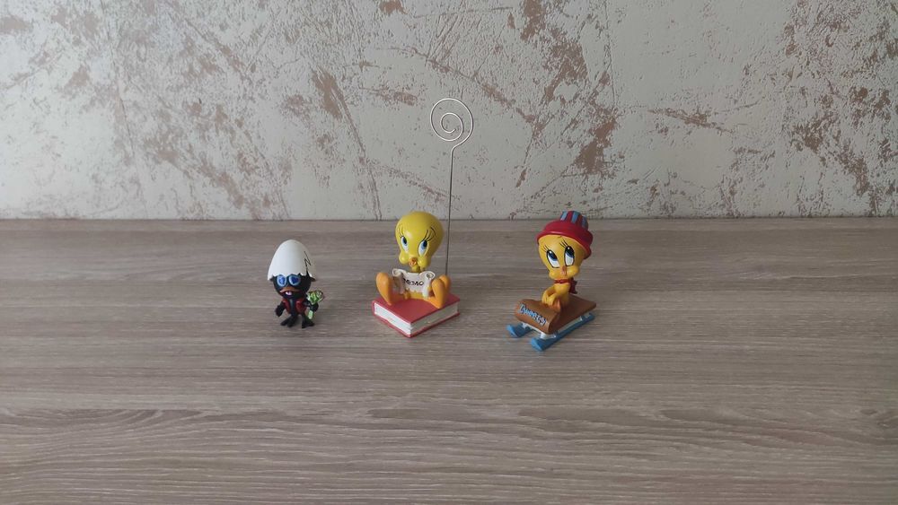 Figurines Tweety et Calimero 