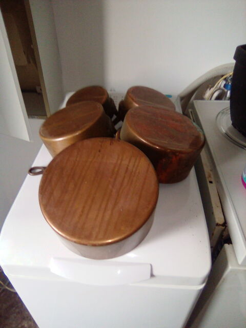 5 casseroles en cuivre 80 Montargis (45)