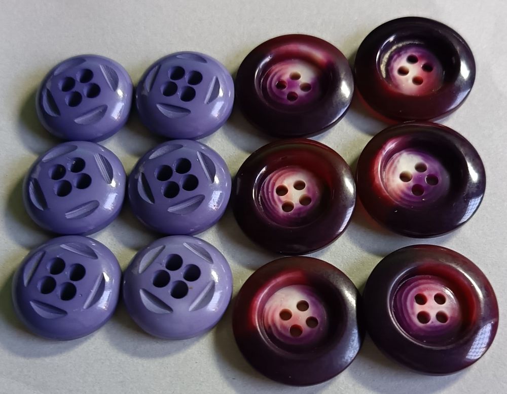 Lot de 12 Boutons Vintage Nuances Violettes 2 et 2.5 cm 