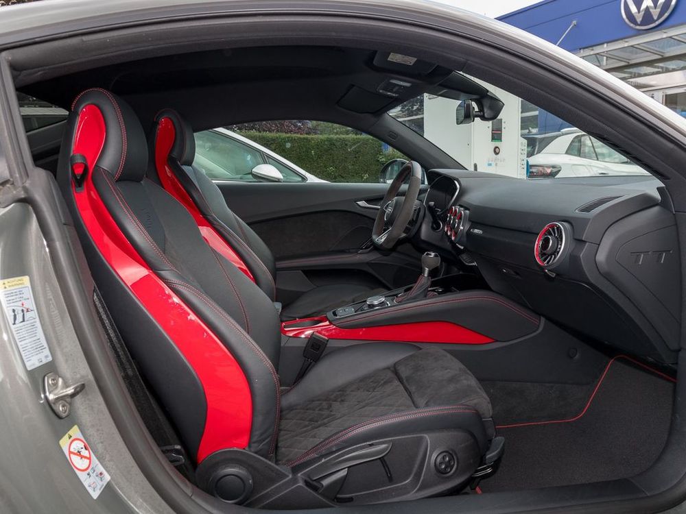TT Coup&eacute; 40 TFSI 197 S tronic 7 Comp&eacute;tition Plus 2023 occasion 69007 Lyon