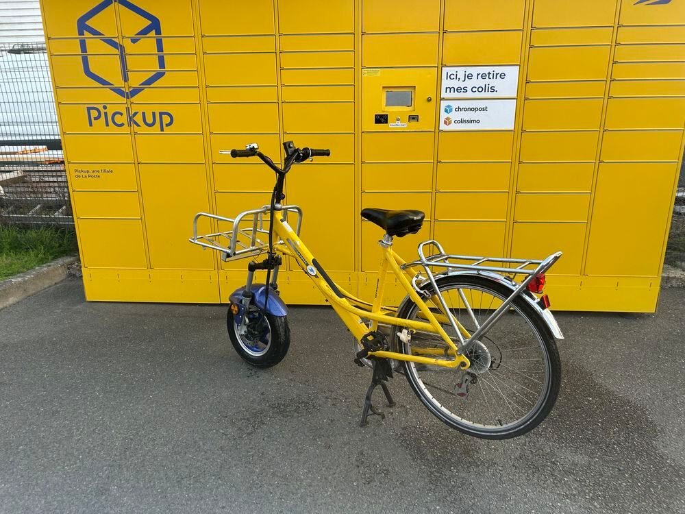 v&eacute;lo la poste unique 