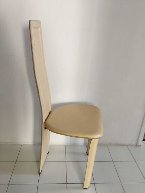 Chaises Vintage (6) 180 Saint-Hilaire-de-Riez (85)