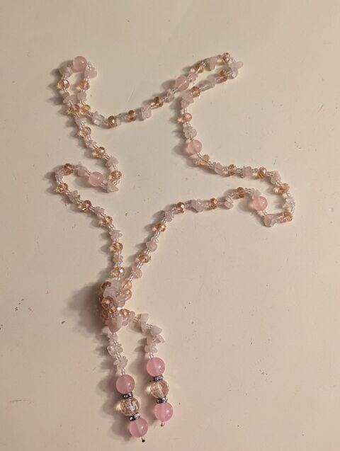 Collier rose et blanc 25 Saint-Tropez (83)