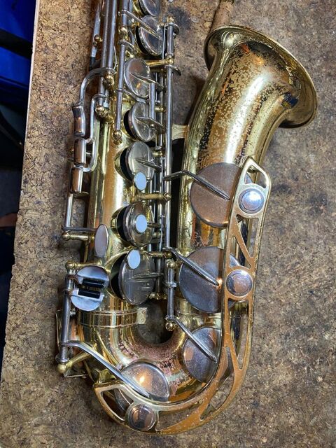 Saxopho Alto Yamaha 21, retamponné, doré clés argentées  420 Paris 15 (75)