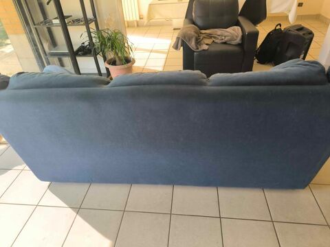 Canap trois place 100 Valenciennes (59)