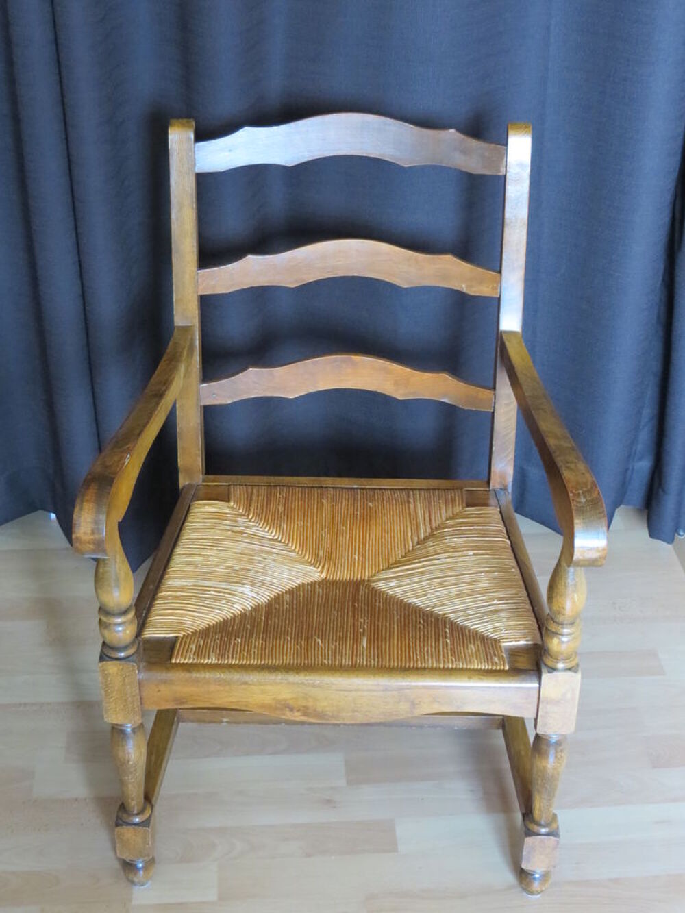 FAUTEUIL VINTAGE Meubles