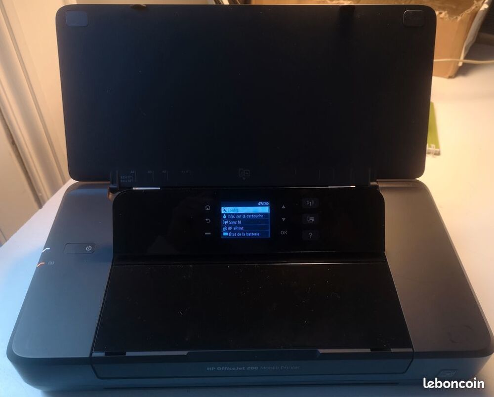 OFFERT 3ramettesA4
Imprimante HP Office Jet 200 mobile print Matériel informatique