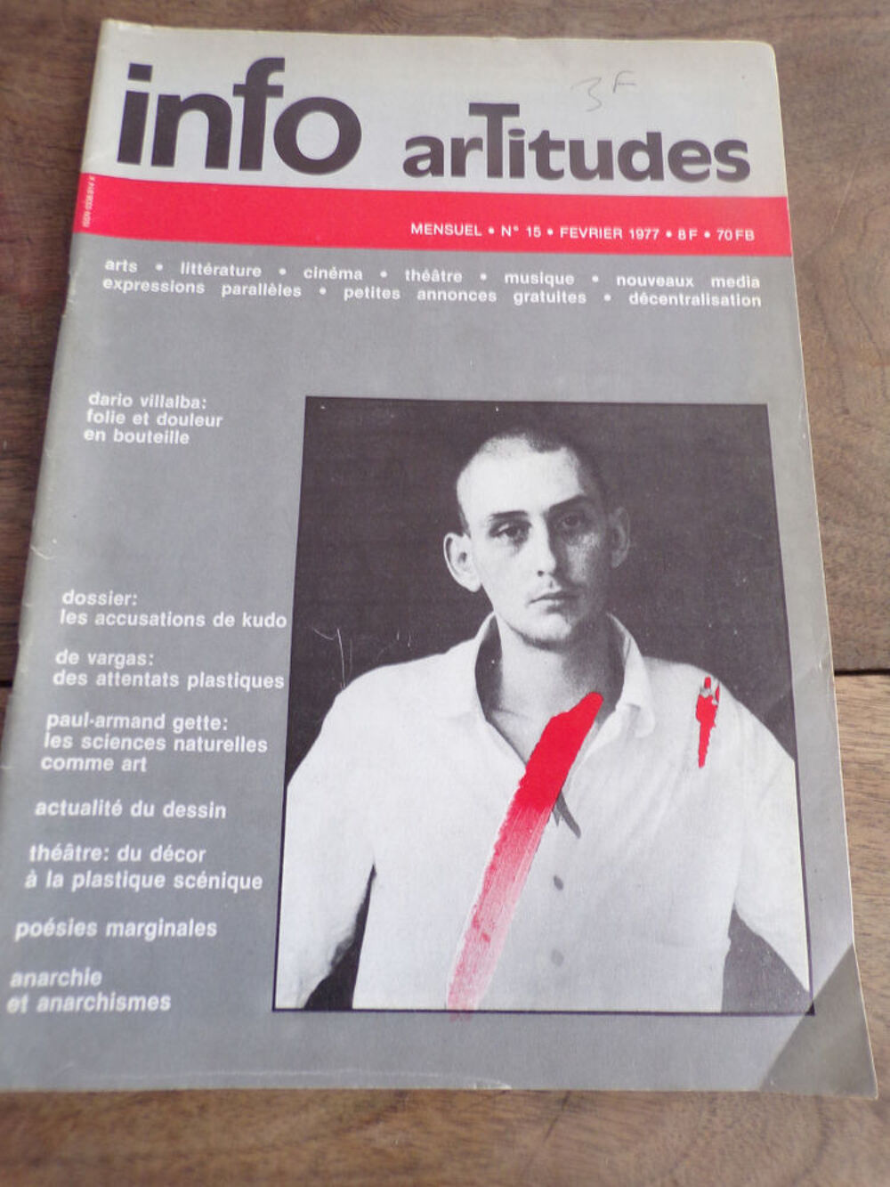 Info artitudes n&deg; 15 Dario Villalba f&eacute;vrier 1977 Livres et BD