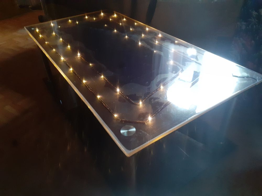 table basse (2 plans) ,avec lumi&egrave;re Led int&eacute;gr&eacute;e Meubles