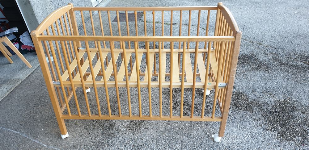 Lit b&eacute;b&eacute; bon &eacute;tat Meubles