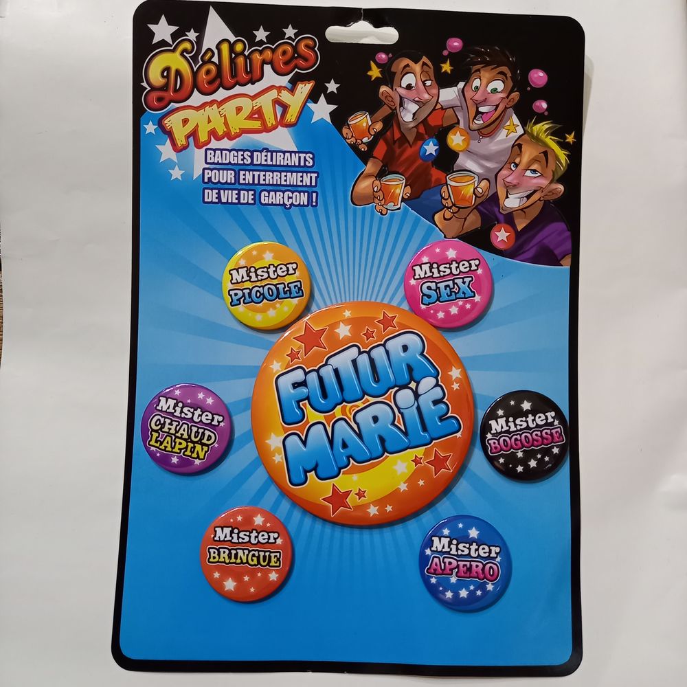 Badges f&ecirc;te pour mariage , hommes d&eacute;lires party 
Décoration