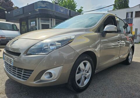 Renault Grand Scénic III 2009 occasion Magnanville 78200