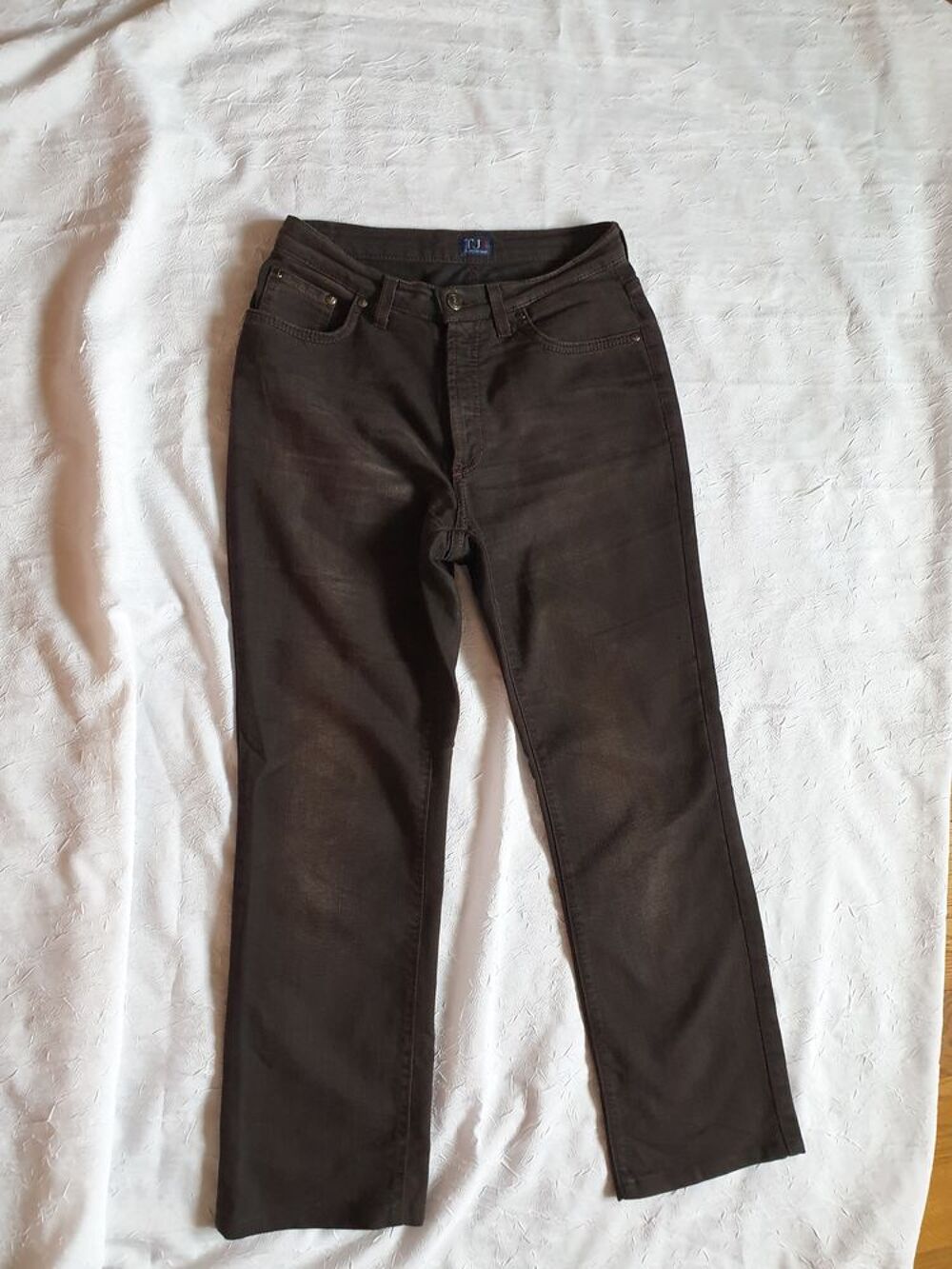 Jean Trussardi marron t40 Vtements