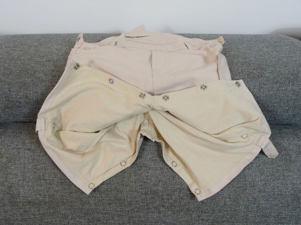 Salopette Beige &agrave; Boutons Pressions- 6 mois-Tout Compte Fait Vêtements enfants