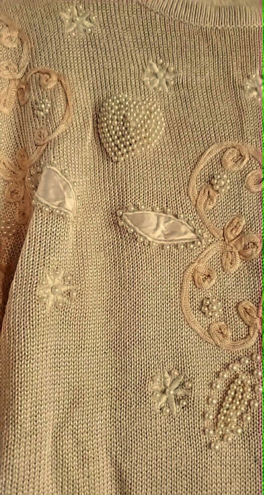PULL FEMME ROSE SAUMON Taille 50/52 Vêtements