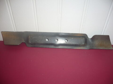 LAME DE TONDEUSE A GAZON BOSCH 8 Le Versoud (38)