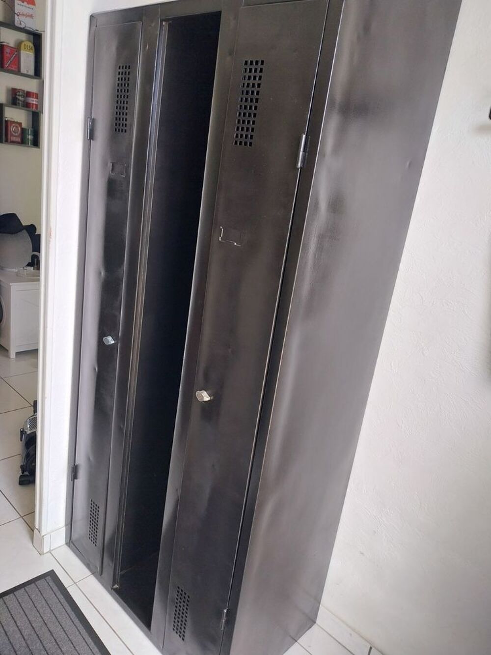 Vestiaire vintage, ancienne armoire metallique 2 portes, por Meubles