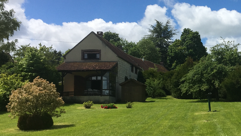 Vente Maison Longère et dépendance en Puisaye avec 6662 m2 de terrain Merry-la-vallée