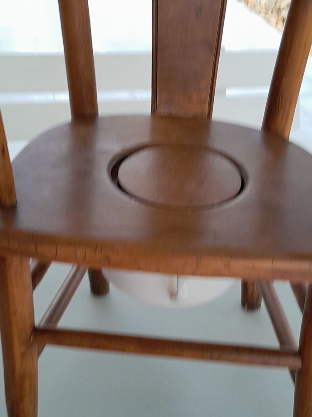 CHAISE ENFANT ancienne 1940 tel 0627473514
Meubles