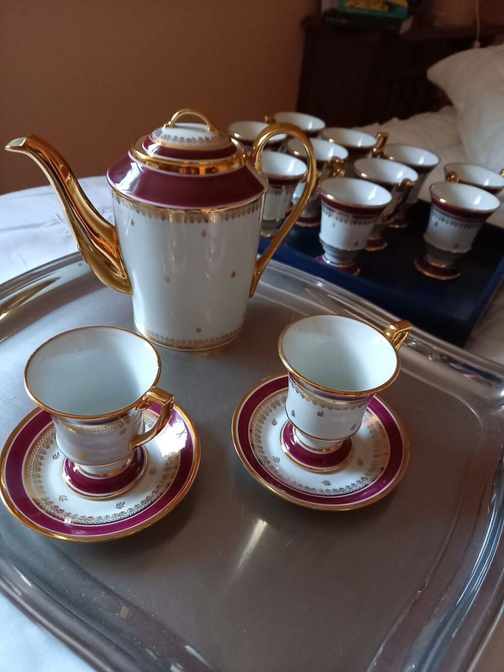 SERVICE A CAFE EN PORCELAINE Cuisine