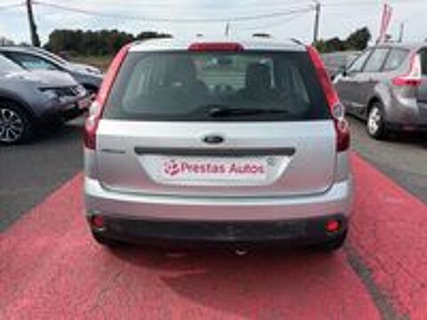 Fiesta 1.3i Senso 2006 occasion 86600 Coulombiers