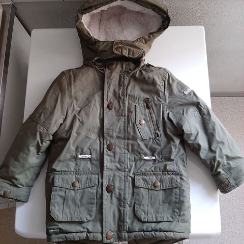 ANORAK ENFANT 3 ANS (98 cm)
12 Colmar (68)