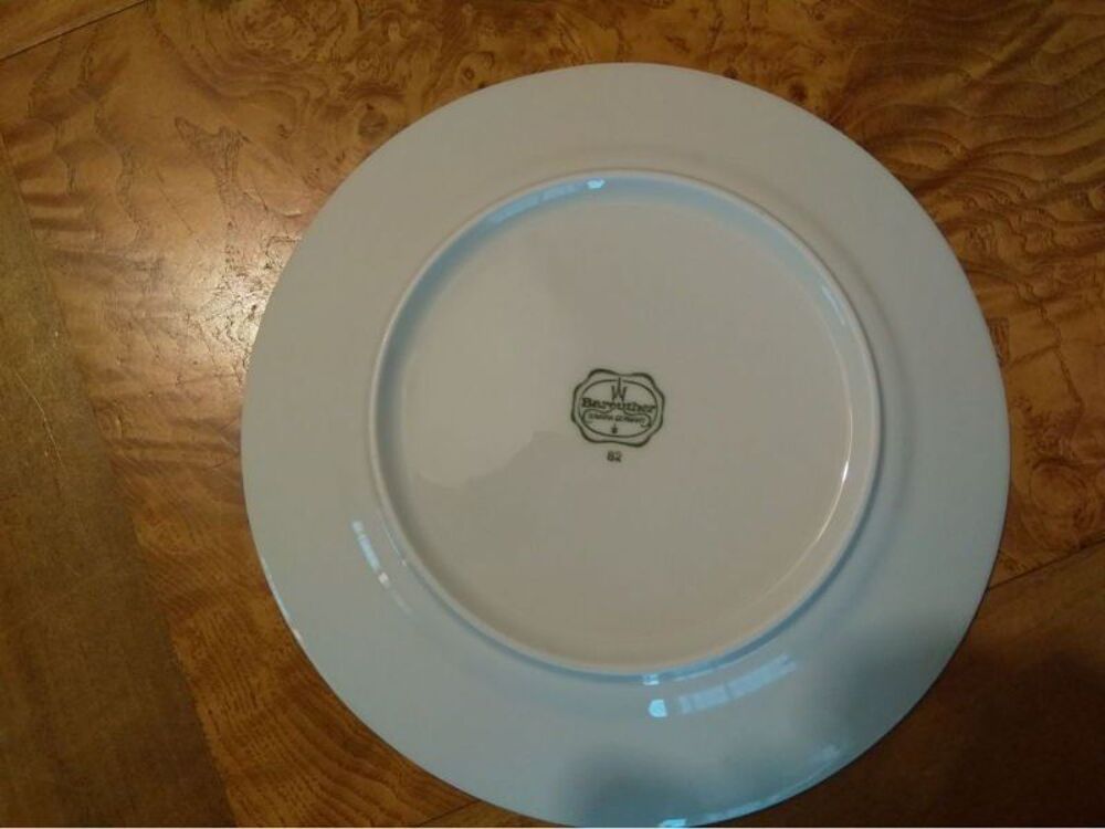 6 assiettes &agrave; dessert en porcelaine Cuisine