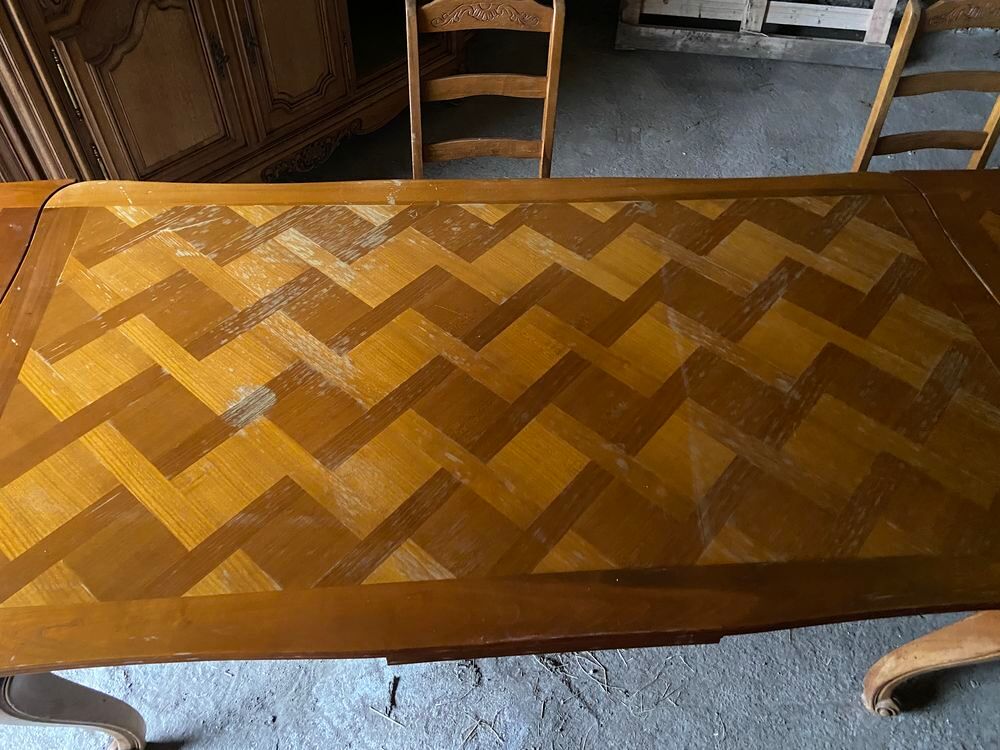 table et 6 chaises Meubles
