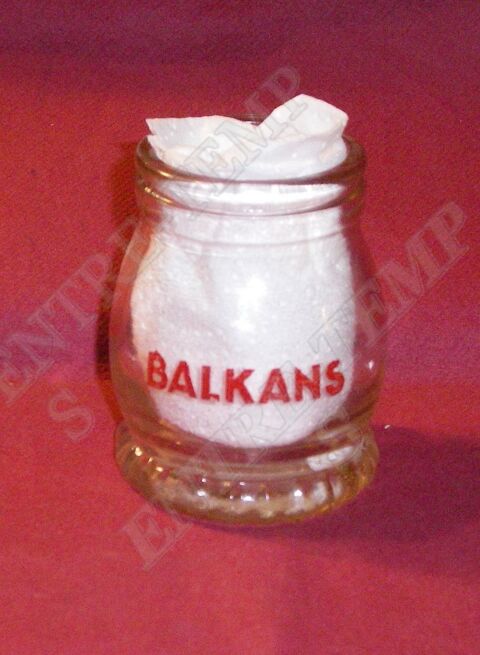 ANCIEN PETIT POT A YAOURT 'BALKANS' VENTRU D�BUT XX�me 15 Sergines (89)