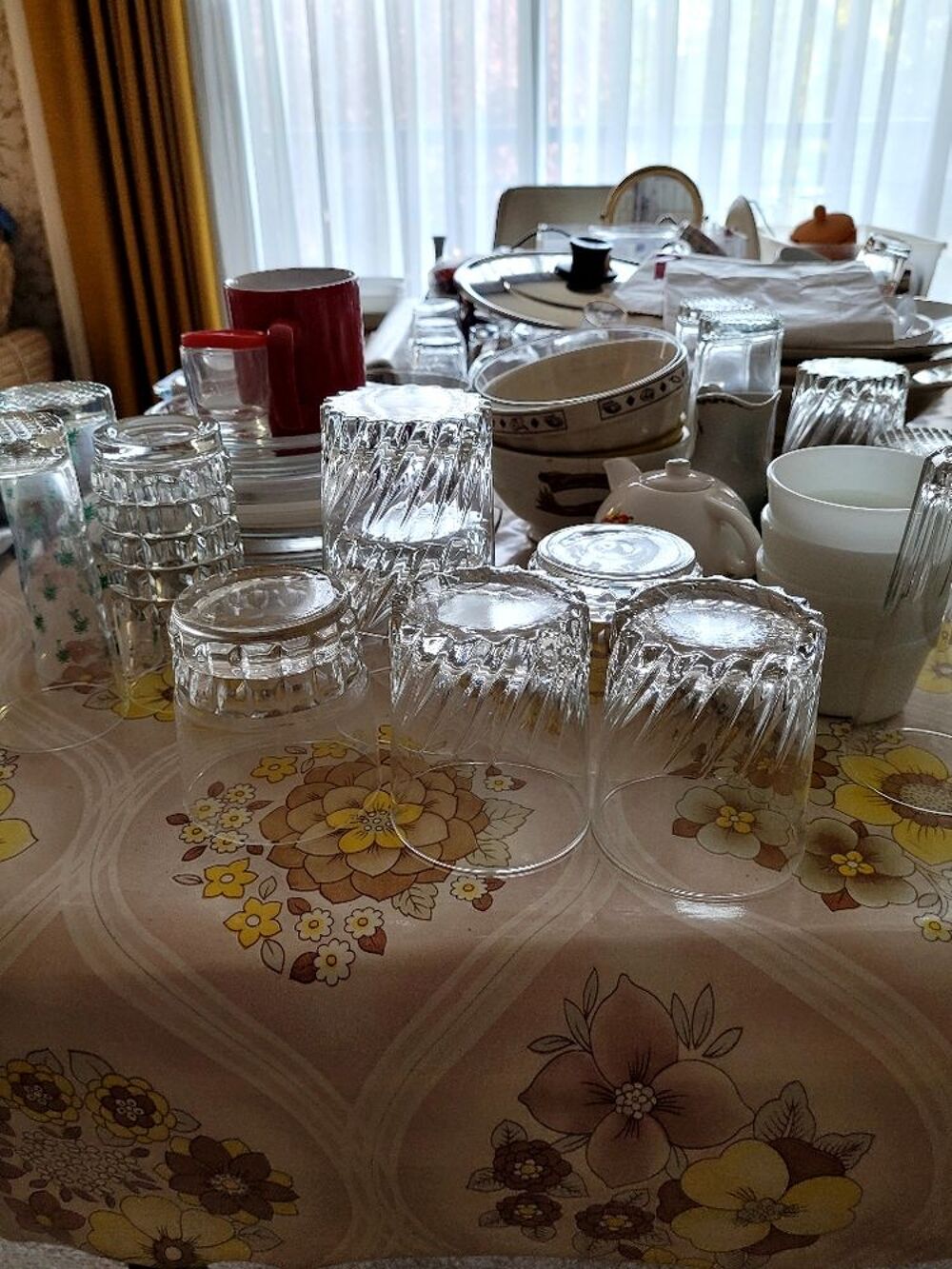lot 8 de vaisselle &agrave; 5&amp;euro; Electroménager