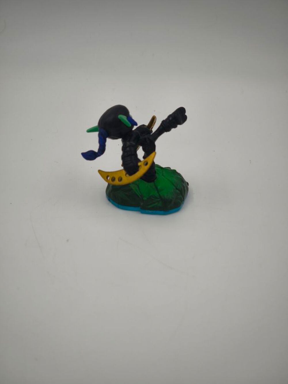Figurine Skylanders Swap Force Steath Elf (Model 84744888) Consoles et jeux vidéos