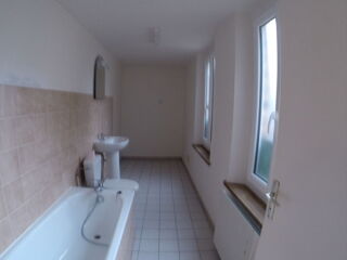  Appartement à louer 3/4 pièces 87 m²