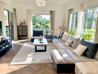  Villa � vendre 7 pi�ces 265 m�