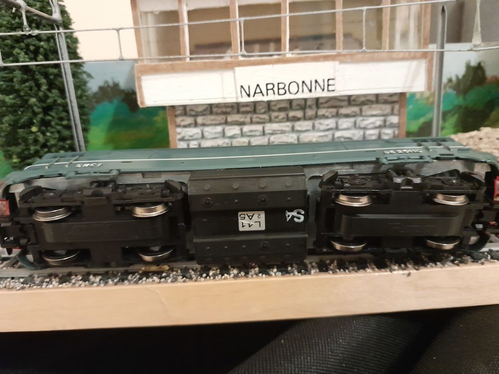 Loco BB 25110 JOUEF ch&acirc;ssis motoris&eacute; ROCO Jeux / jouets